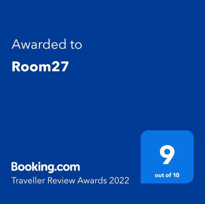 Room27 Taranto Bagian luar foto